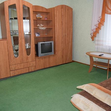 Apartments On Leninskaya Street Несвиж Экстерьер фото