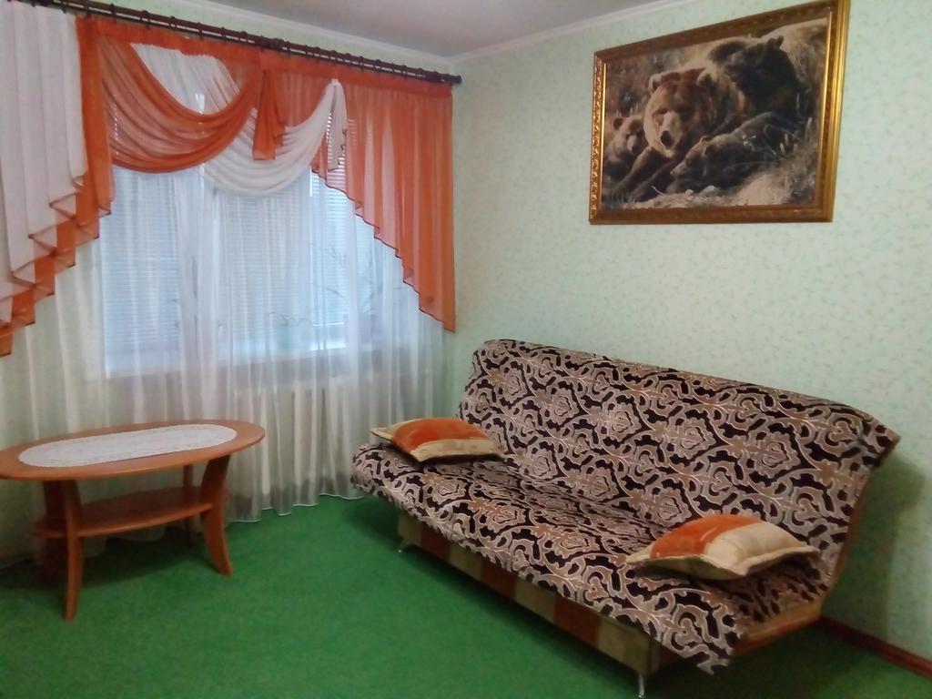 Apartments On Leninskaya Street Несвиж Экстерьер фото